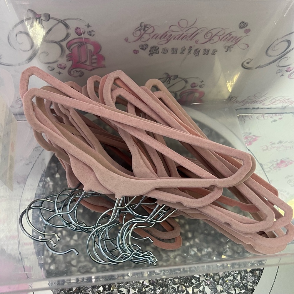 Set of hangers velvet velour no slip pink silver kids / baby hangers clothing